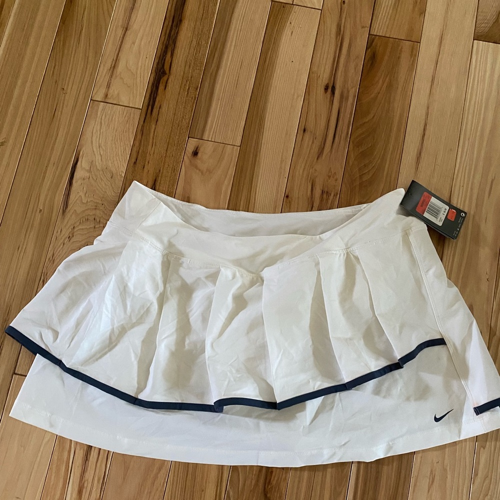 Nike tennis skirt